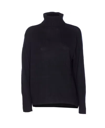Allude Turtleneck Sweater In Black