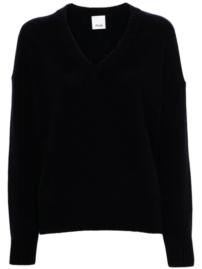 Allude V-neck Sweater In Blue