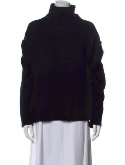 Pre-owned Allude Virgin Wool Turtleneck Sweater In Black