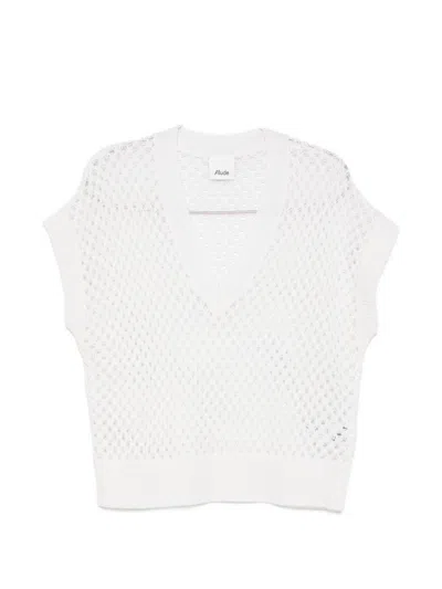 Allude V-neck Sweater In White