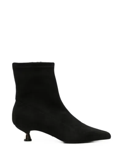 Alma En Pena Pointed-toe Kitten-heel Ankle Boots In Black