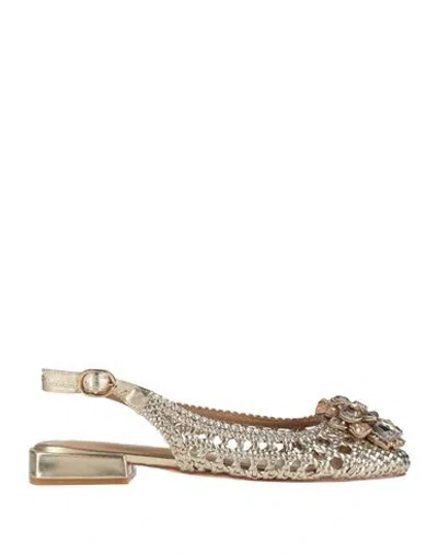 Alma En Pena . Woman Ballet Flats Gold Size 8 Leather