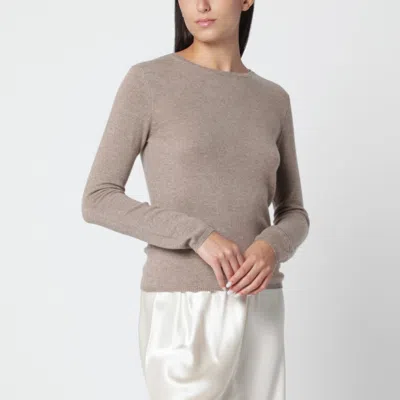 Almada Label Crew-neck Cashmere Sweater In Neutral