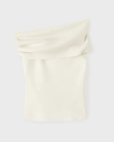 Almada Label Poppy Top In White