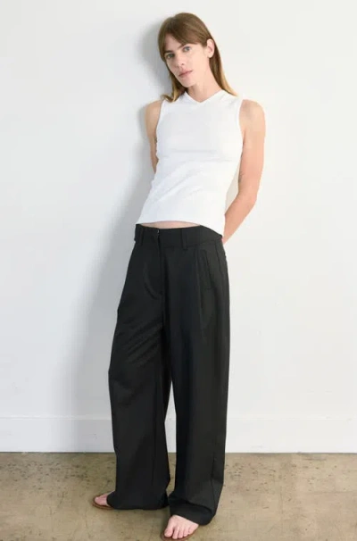 Almina Concept High V Neck Tank In White