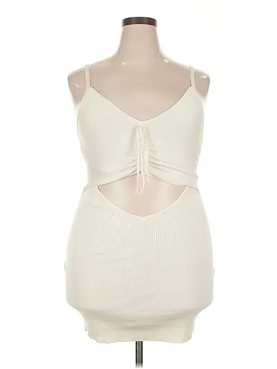 Pre-owned Almost Famous Cocktail Dress In White