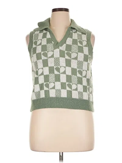 Pre-owned Almost Famous Sleeveless Blouse In Green
