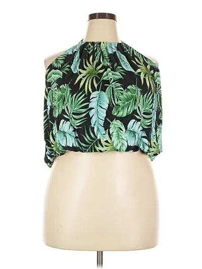 Pre-owned Almost Famous Sleeveless Blouse In Green