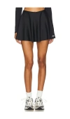 Alo Yoga Down The Line Airlift Tennis Skirt In 黑色