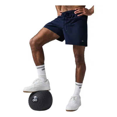 Alo Yoga Alo 7"" Circuit Short 'navy' In Blue