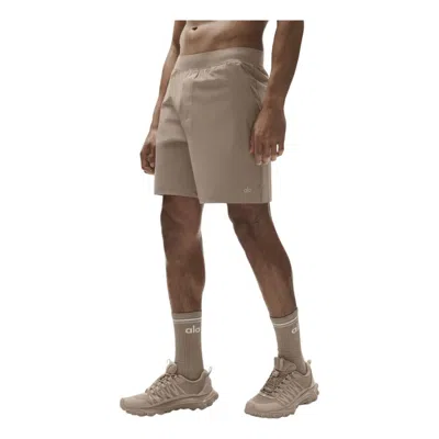 Alo Yoga Alo 7"" Repetition Short 'gravel' In Brown