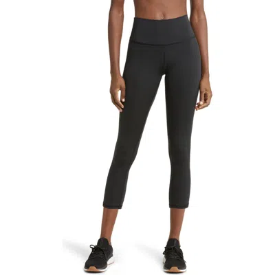 Alo Yoga Alo Airlift High Waist Capri Leggings In Black