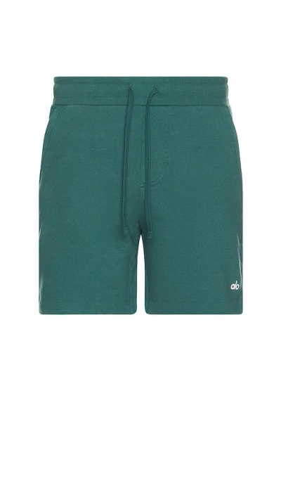 Alo Yoga Chill Shorts In Winter Ivy