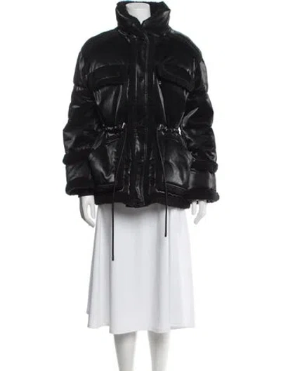 Pre-owned Alo Yoga Down Coat In Black