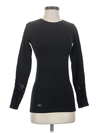Pre-owned Alo Yoga Long Sleeve T-shirt In Black