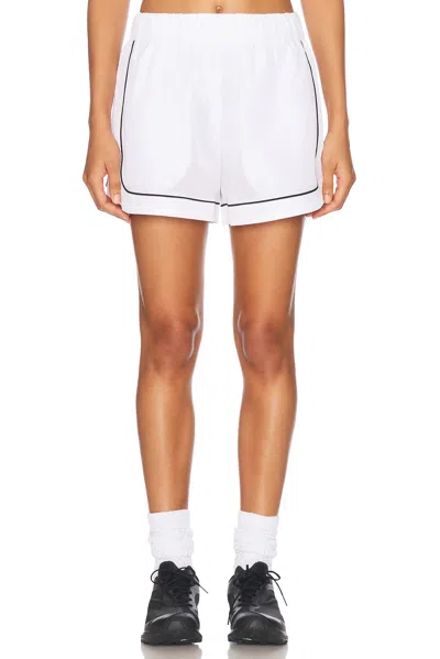 Alo Yoga Motivate Track Short In White & Black