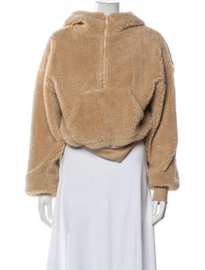 Pre-owned Alo Yoga Performance Jacket In Neutral