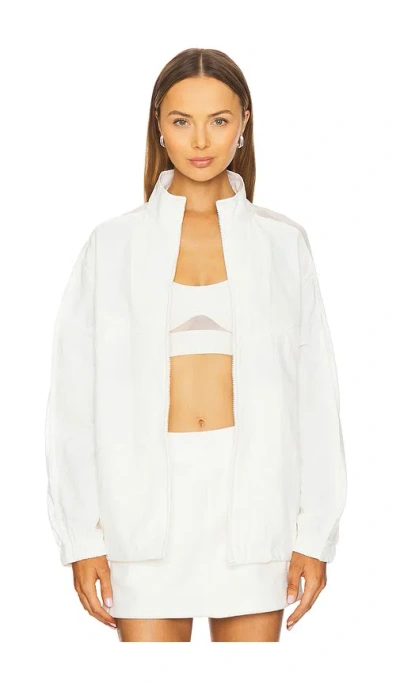 Alo Yoga Polar Fleece Wintry Mix Vest In Ivory