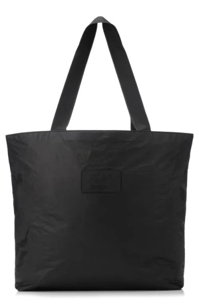 Aloha Collection Day Tripper Water Resistant Tyvek® Tote In Black