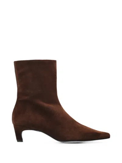 Alohas Ambar Pointed-toe Ankle Boots In Brown