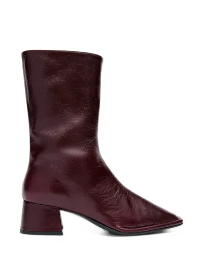 Alohas Berlin Crinkled-finish Square-toe Boots In Brown