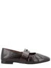 Alohas In Brown