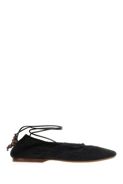 Alohas Dancers In Black
