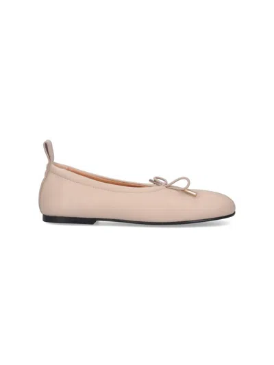 Alohas Flat Shoes In White