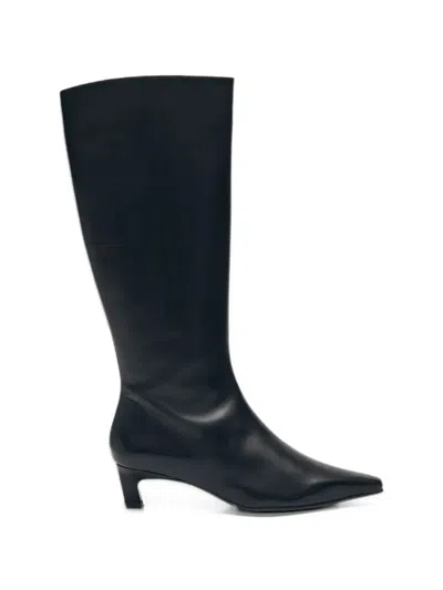 Alohas Gema Pointed-toe Kitten-heel Boots In Black
