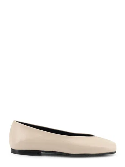 Alohas Katia Leather Ballet Flats In Neutral