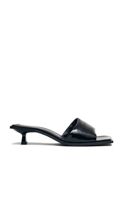 Alohas Kia Sandal In Black
