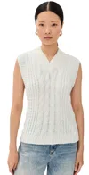 Alohas Kylie White Tricot Vest White In White