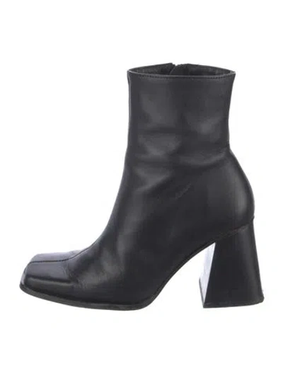Pre-owned Alohas Leather Boots In Black