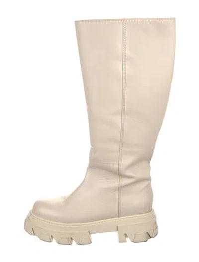 Pre-owned Alohas Leather Boots In Neutral