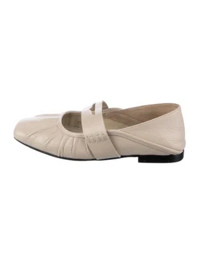 Pre-owned Alohas Leather Mary Jane Flats In Neutrals
