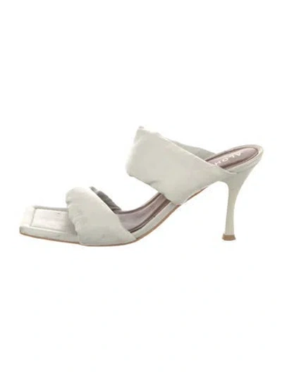 Pre-owned Alohas Leather Slides In Neutral