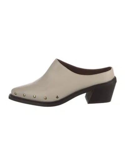 Pre-owned Alohas Leather Studded Accents Mules In Neutral