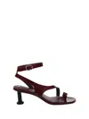 Alohas Miquela Onix Sandal