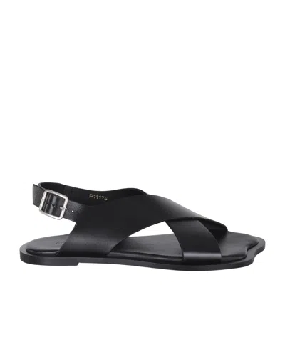 Alohas Nalu Flat Sandals In Black