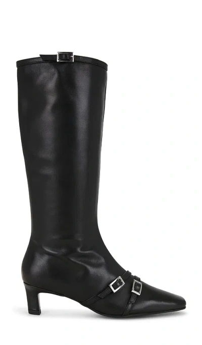 Alohas Nicky Boot In Black