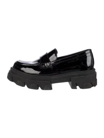 Pre-owned Alohas Patent Leather Loafers In Black