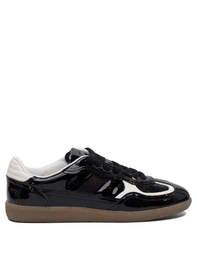 Alohas Sneakers & Slip-on