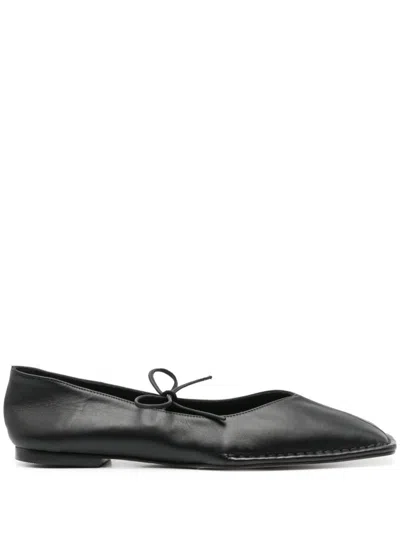 Alohas Sway Leather Ballerina Shoes In Black