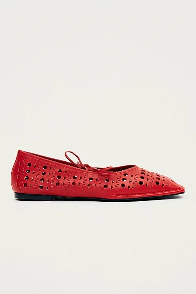 ALOHAS SWAY SLIT LEATHER BALLET FLAT IN RED, WOMEN'S AT URBAN OUTFITTERS