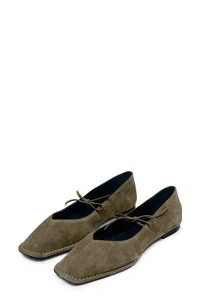 Alohas Sway Square Toe Ballet Flat In Green