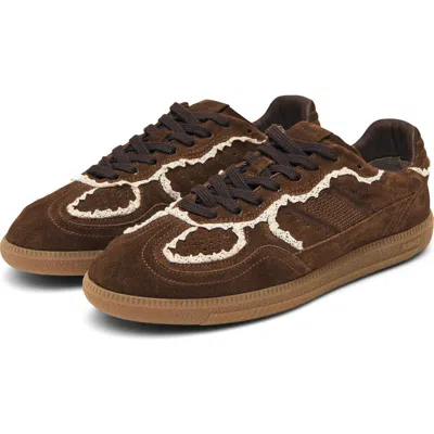 Alohas Tb.490 Crochet Trim Sneaker In Brown
