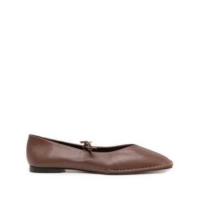 Alohas V-cut Flat Shoes With Self-tie Bows In Brown