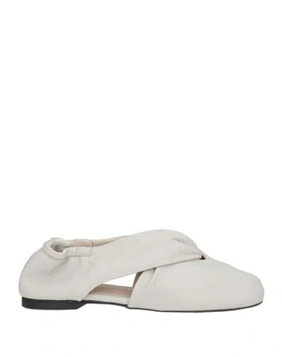 Alohas Woman Ballet Flats Light Grey Size 5 Leather