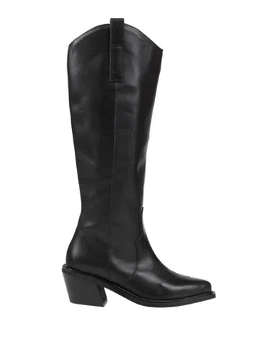 Alohas Woman Boot Black Size 8.5 Leather
