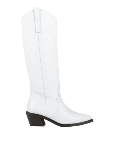 Alohas Woman Boot White Size 7.5 Leather
